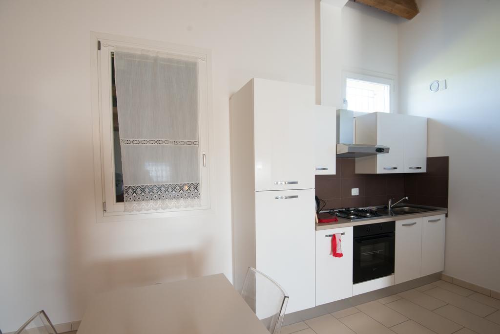 Parco Urbano Apartment Ferrara Cameră foto